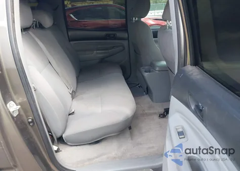 2011 Toyota Tacoma Prerunner V6 из США, поврежденный, VIN 3TMJU4GN8BM110084